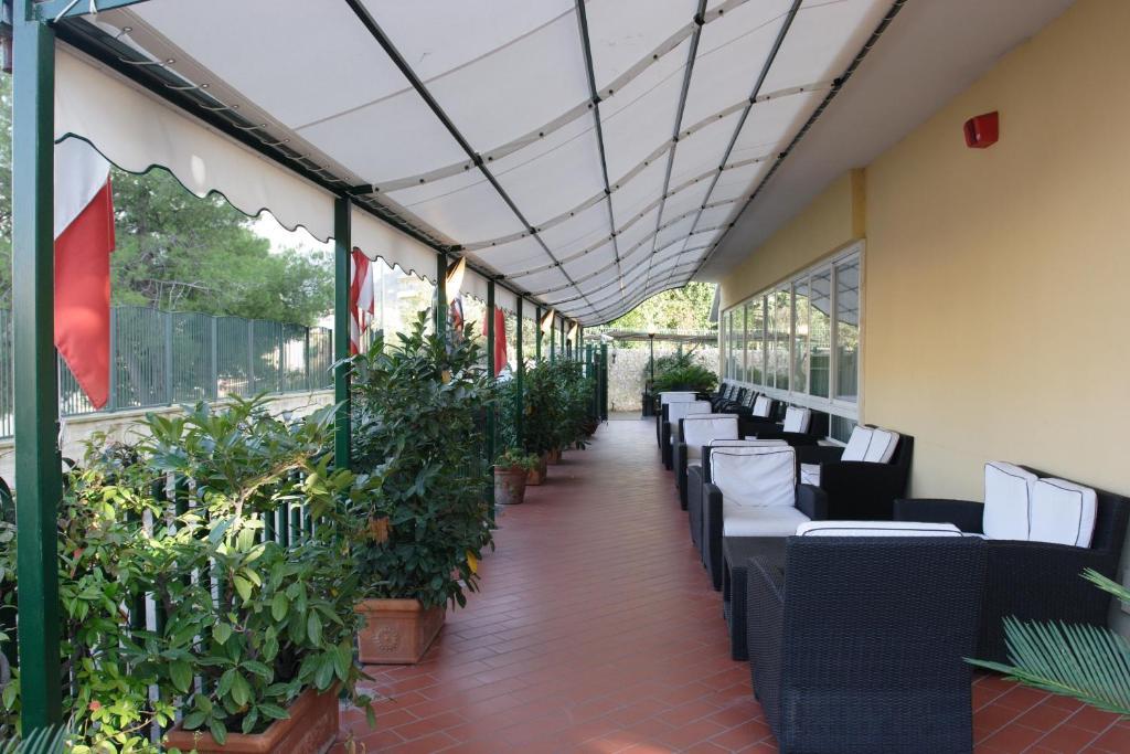 קסטלמרה די סטביה Hotel Villa Serena מראה חיצוני תמונה